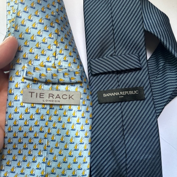 Banana Republic Silk Tie Ties Bundle - Picture 3 of 4